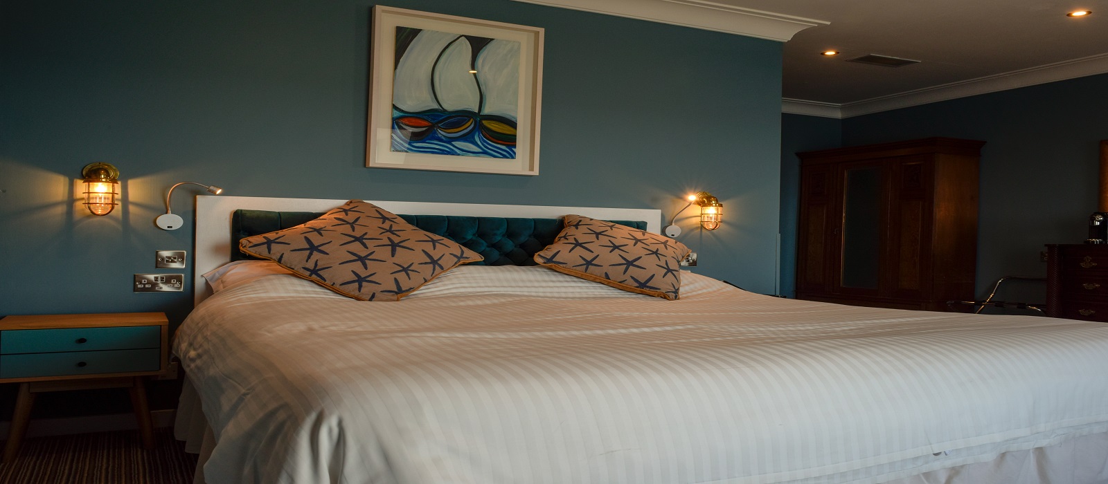 King Sitric Seafood Bar and Accommodation 