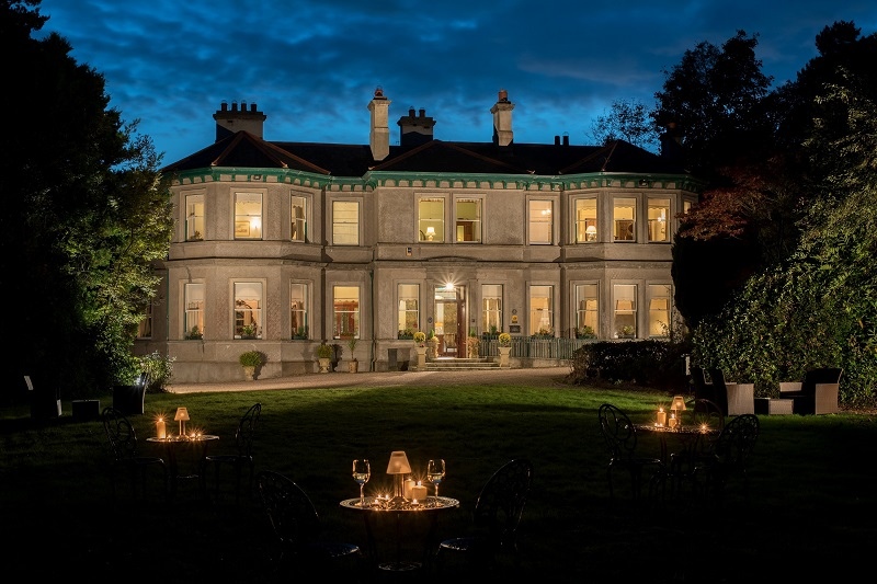 ardtara house at night