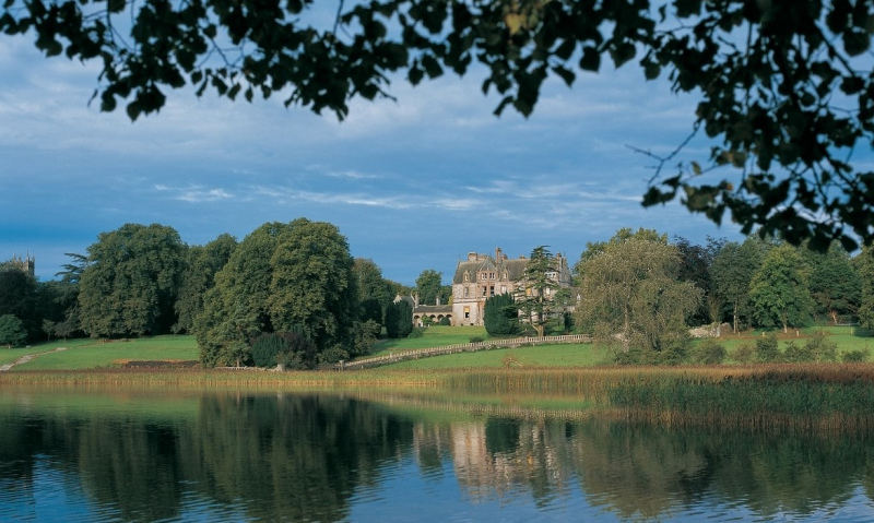 castle leslie exterior resized autumn