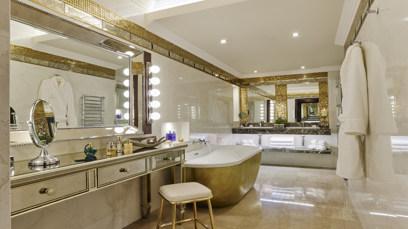 grand_suite_bathroom_web.jpg (1Grand Suite Bathroo) grand suite bathroom web