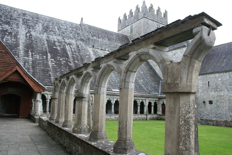 holy cross abbey