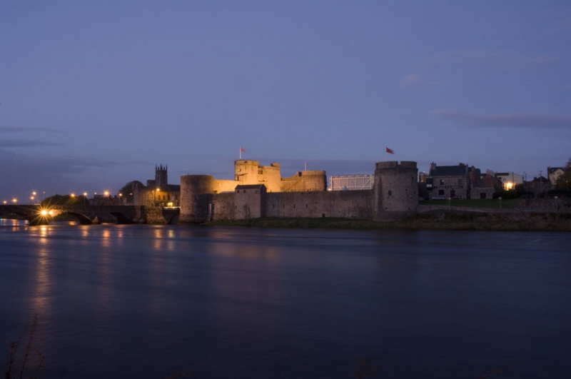 king_john_s_castle.jpg (King John's Castle) king john s castle