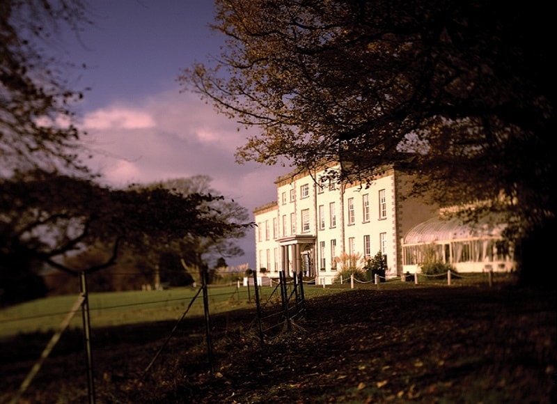 longueville_exterior.jpg (Longueville Exterior) longueville exterior