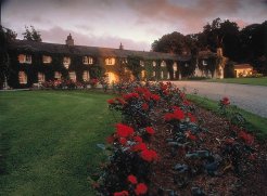 Treat your loved one to a romantic country house stay this Valentine's Day..